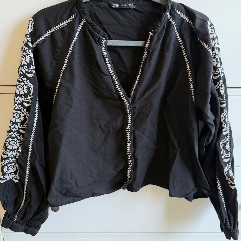 Zara Black & White Embroidery